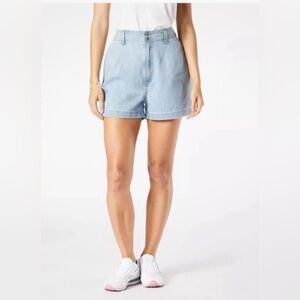 Women’s Levi's Loose A-line Jean Shorts Blue - Denizen from Levi’s, size 6 W28